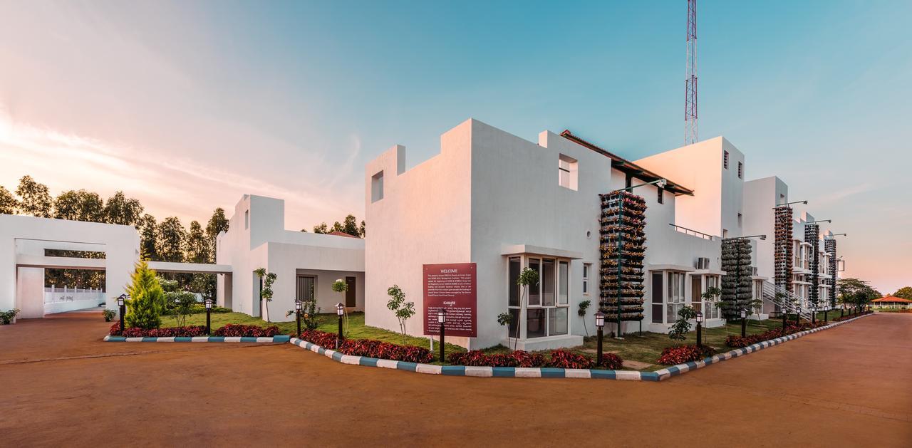 Fiestaa Resort N Events Venue Devanahalli Екстериор снимка
