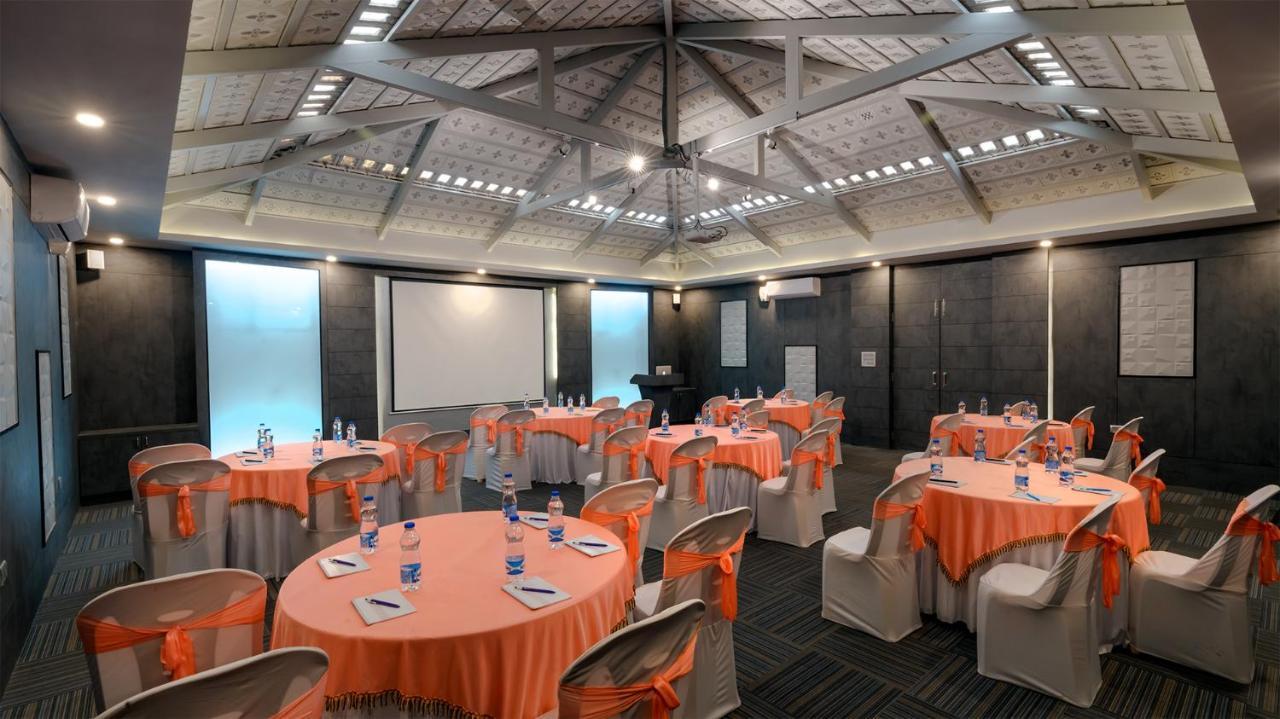 Fiestaa Resort N Events Venue Devanahalli Екстериор снимка