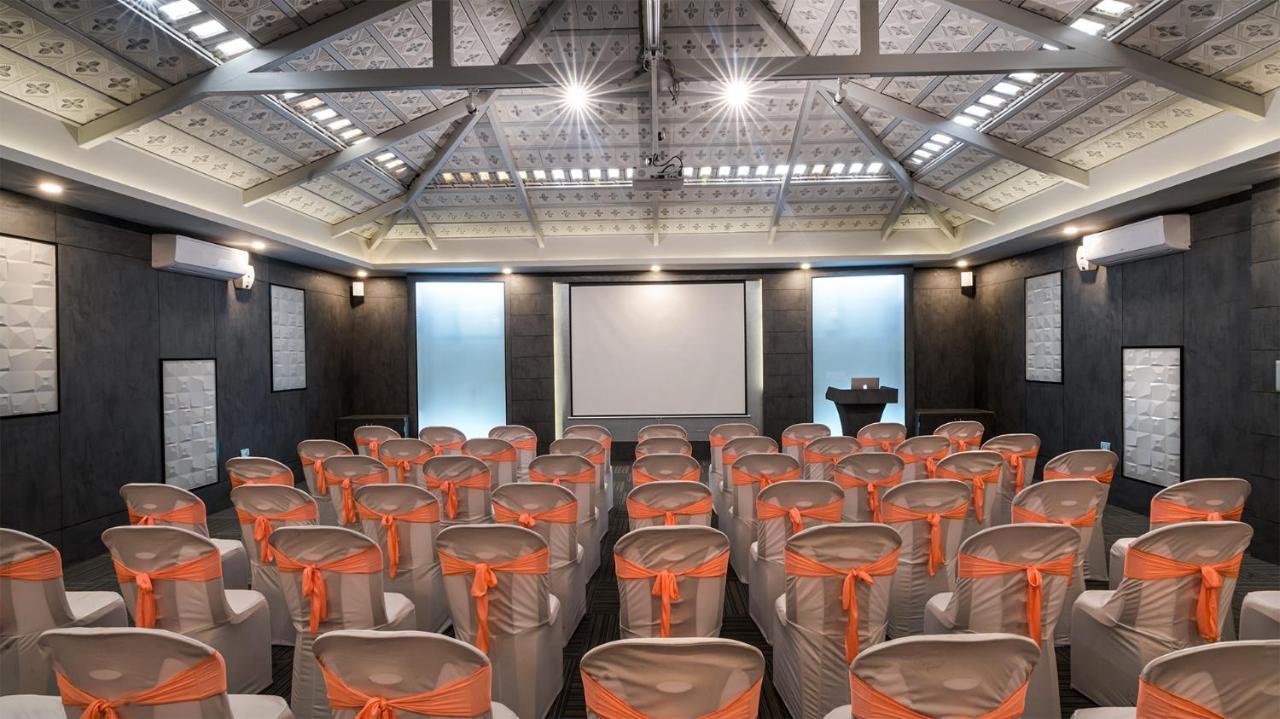 Fiestaa Resort N Events Venue Devanahalli Екстериор снимка