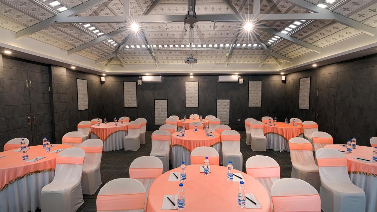 Fiestaa Resort N Events Venue Devanahalli Екстериор снимка
